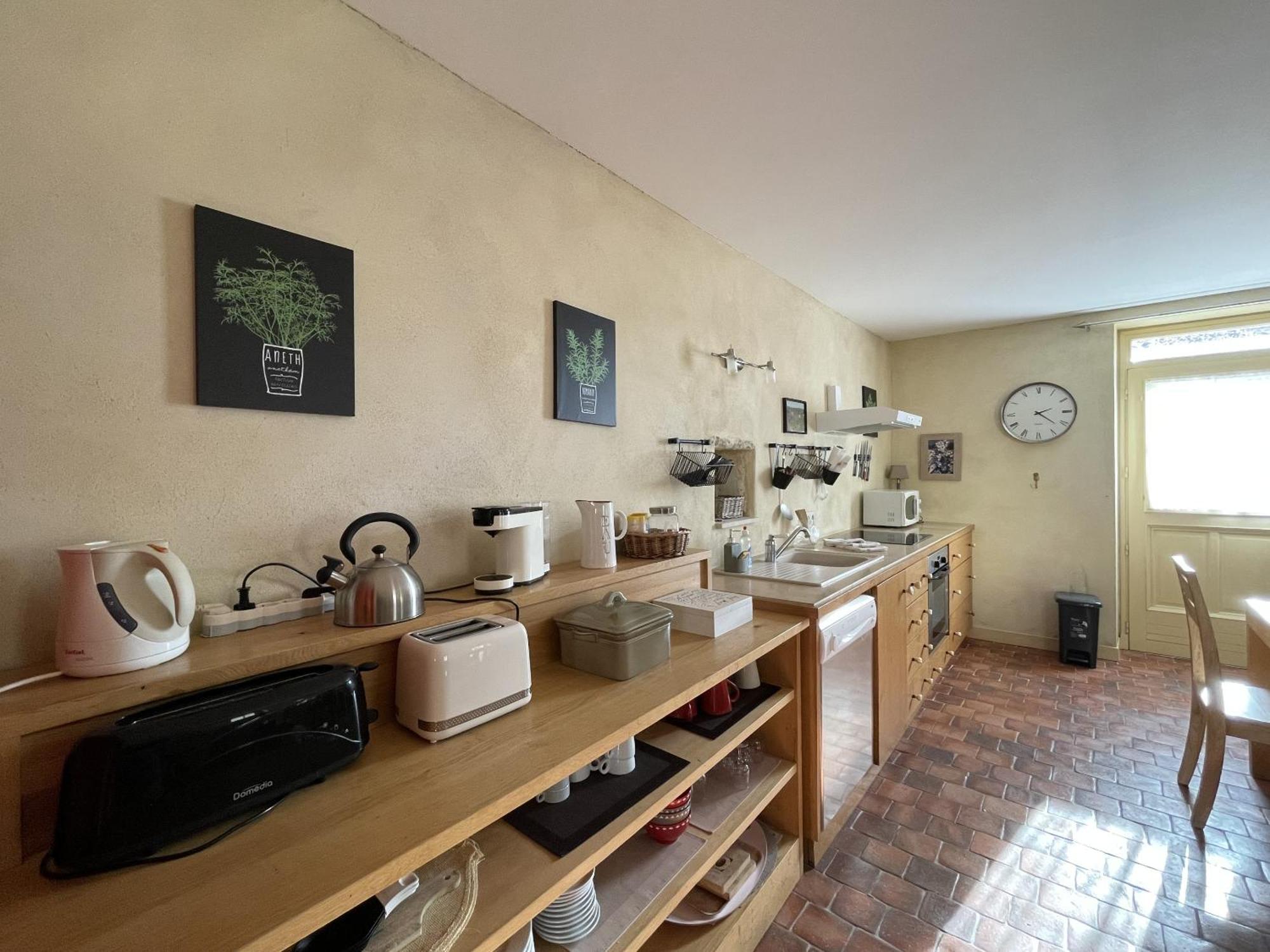 Le P'Tit Louis Saint-Cyr-les-Colons Exterior foto