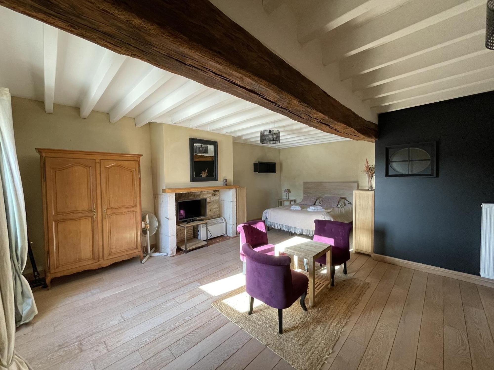 Le P'Tit Louis Saint-Cyr-les-Colons Exterior foto